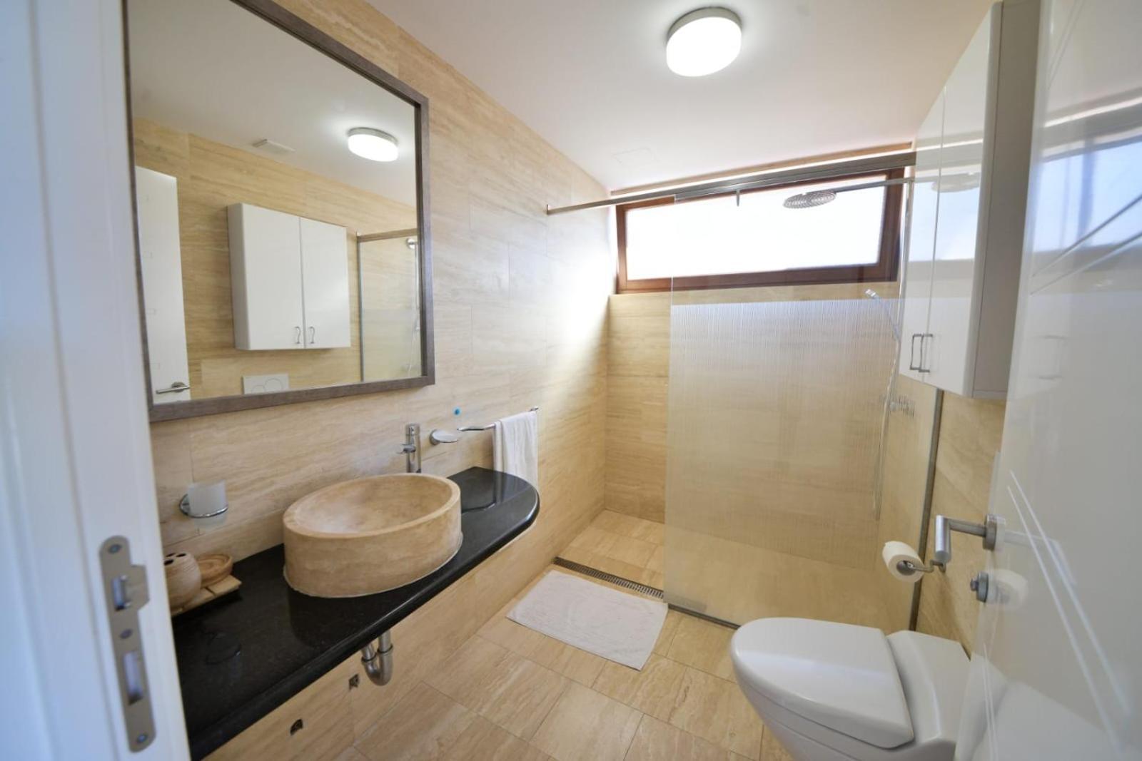 Przno Luxury Apartments Sveti Stefan Exterior photo